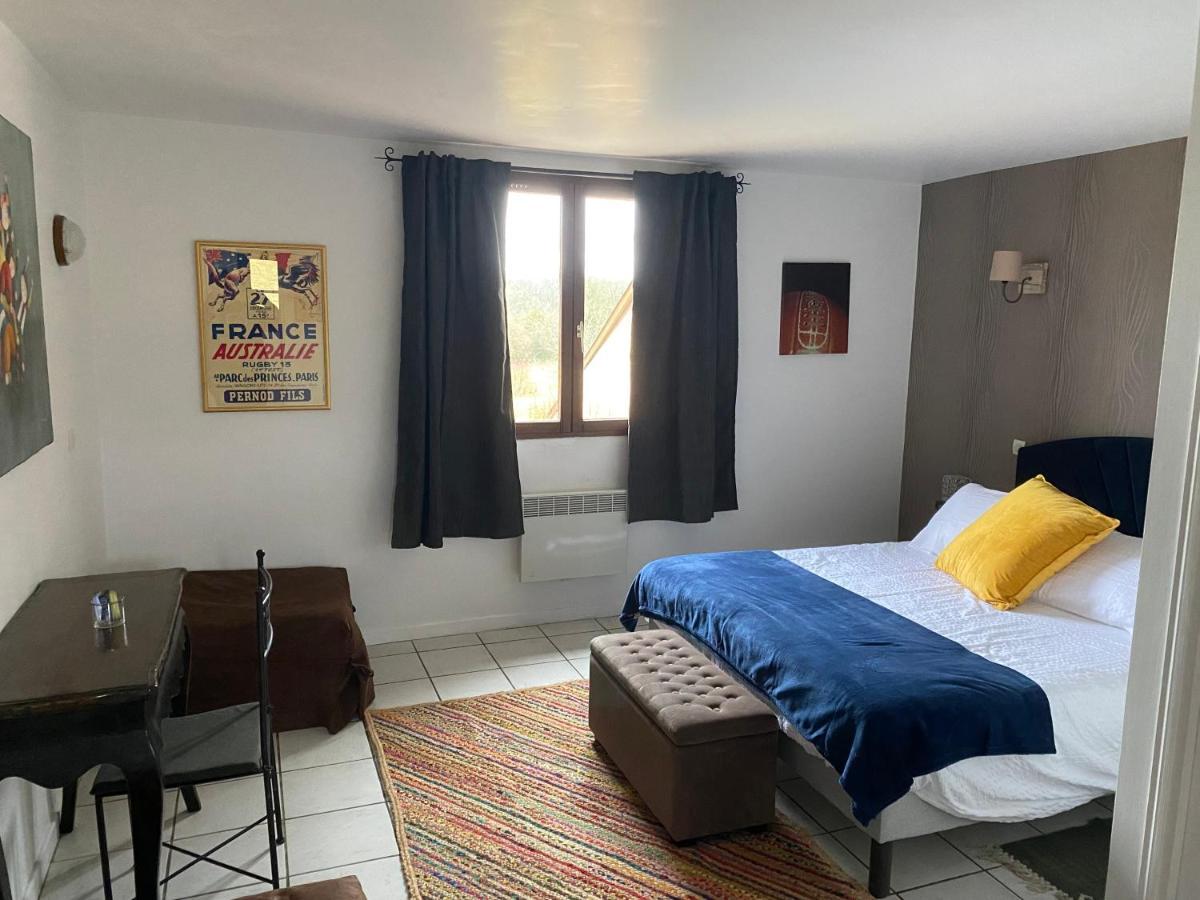 Le Domaine Du Gravier Bed & Breakfast Gramat Bagian luar foto
